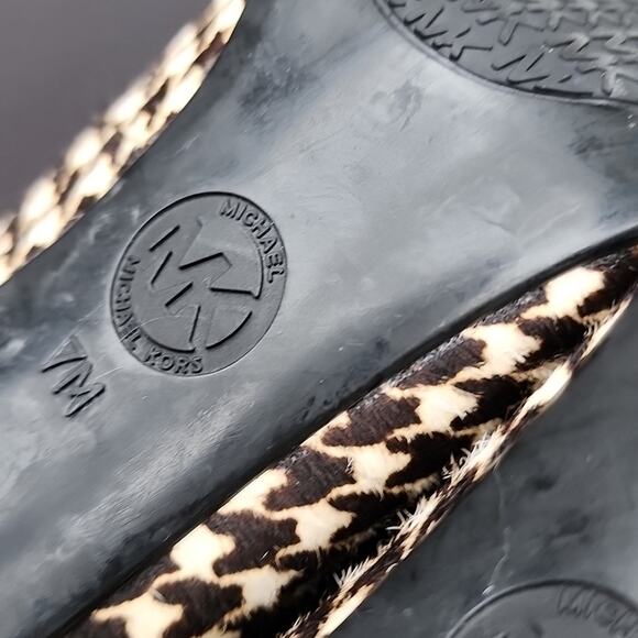 MICHEAL KORS ELISA HOUNDSTOUCH CALF HAIR LEATHER HEELS WOMAN'S SIZE 7 GUC - Picture 15 of 16